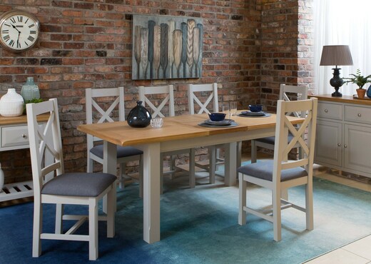 Medium Oak Extendable Dining Table - Hudson photo 3
